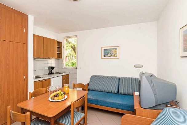 Apartments Polynesia Plava Laguna - Wohnbeispiel App. 1 Schlafzimmer bis 4 Pers. Terrasse (Zimmercodierung AB4)