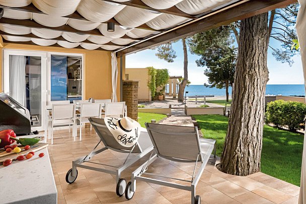 Istrian Villas Plava Laguna - Wohnbeispiel Villa Superior bis 6 Personen (Zimmercodierung VS2)