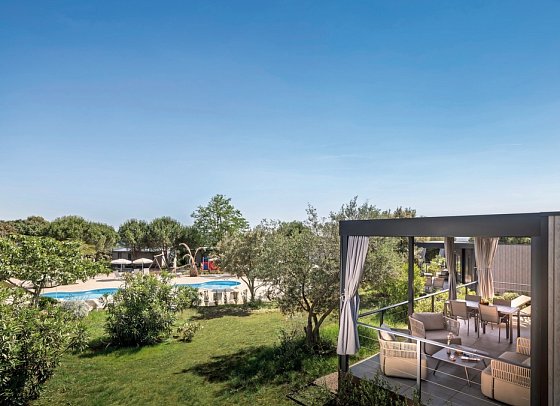 Aminess Planet Camping Sirena - Wohnbeispiel Mobilheim Premium Holiday Home (Zimmercodierung CM1)