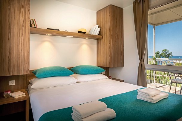 Aminess Planet Camping Maravea Holiday Homes - Wohnbeispiel Mirami Premium Holiday Home (Zimmercodierung CM2)