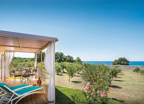 Aminess Planet Camping Maravea Holiday Homes - Wohnbeispiel Mirami Premium Holiday Home (Zimmercodierung CM2)