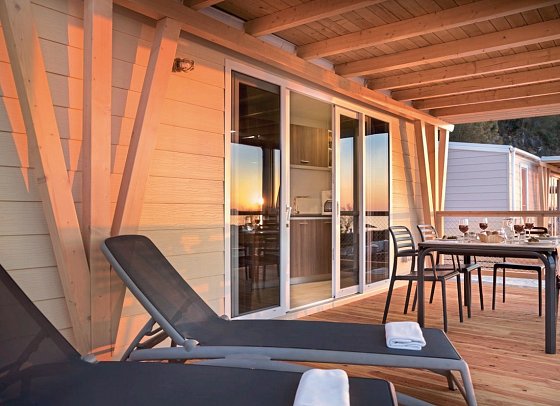 Valamar Camping Lanterna - Wohnbeispiel Happy Dog Home for 4 plus 2 (Zimmercodierung CB4)
