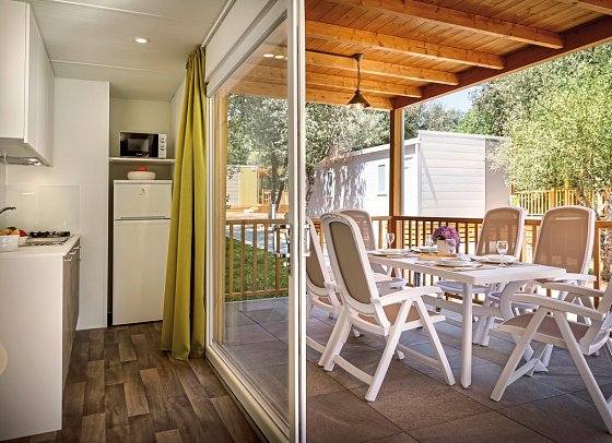 Maistra Camping Porto Sole Mobile Homes - Wohnbeispiel Mobilheim Superior Family (Zimmercodierung CB2)