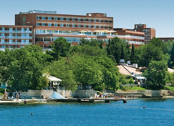 Albatros Plava Laguna