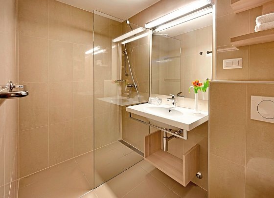 Valamar Tamaris Resort - Beispiel Bad (Zimmercodierungen DSC, DCC, DS1, DC1, FBC & FSG)
