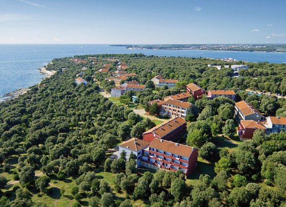Lanterna Resort