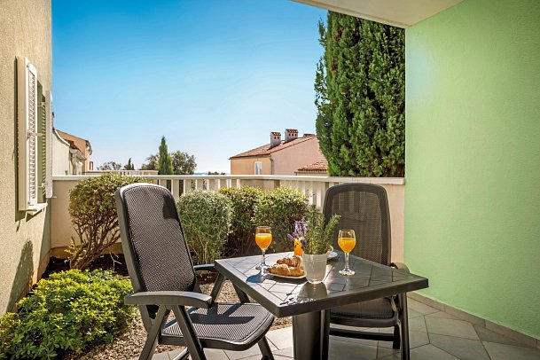 Resort Amarin Rooms - Wohnbeispiel Studio (Zimmercodierungen SB1 & SB2)