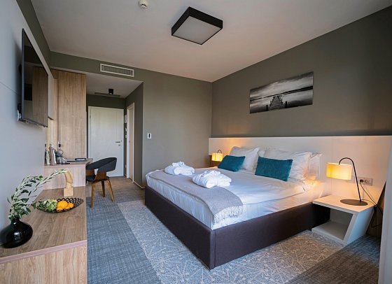 Residence Vaal - Wohnbeispiel Doppelzimmer Poolblick (Zimmercodierung D1P)