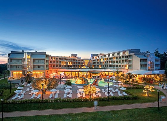Aminess Vival Maestral Hotel