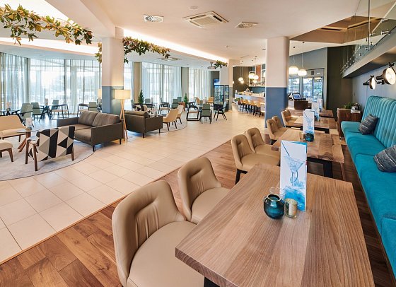 Aminess Vival Maestral Hotel