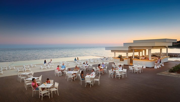 Aminess Vival Maestral Hotel