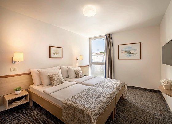 Valamar Sanfior Hotel & Casa - Wohnbeispiel Juniorsuite für 2 plus 2 (Zimmercodierung JBU)