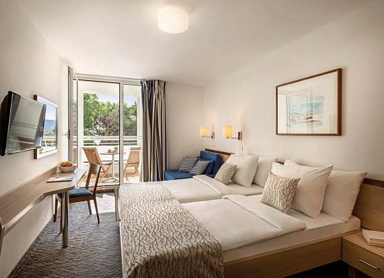 Valamar Sanfior Hotel & Casa - Wohnbespiel Zimmer für 2 plus 1 Meerseite (Zimmercodierungen TSU & TCU)