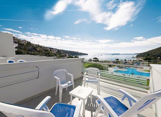Mimosa & Lido Palace - Wohnbeispiel Doppelzimmer Meerseite 4 Personen (Zimmercodierung D1M)