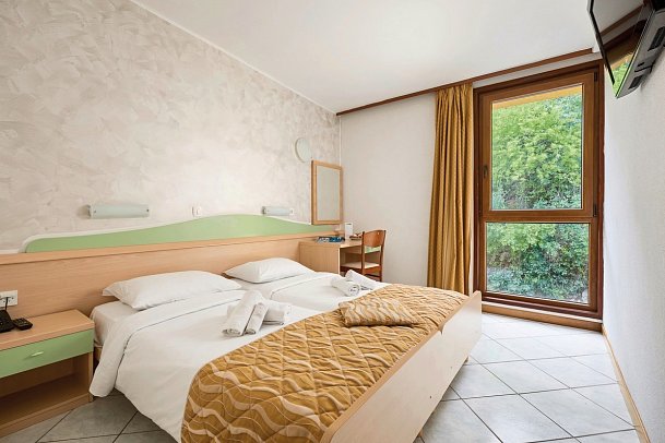 Narcis - Wohnbeispiel Doppelzimmer Economy (Zimmercodierung DE1)