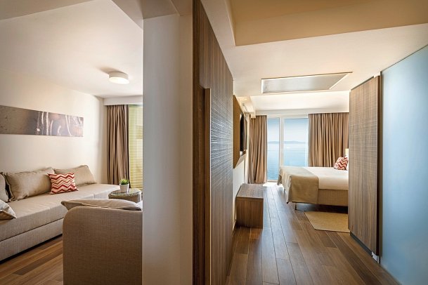 Girandella Resort Valamar Collection Family - Wohnbeispiel Suite für 2 plus 2 Meerblick (Zimmercodierung JBM)