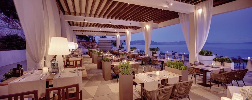 Girandella Resort Valamar Collection Family - Restaurant im Sundance Beachclub