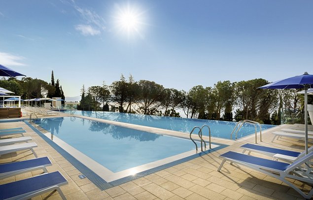 Girandella Resort Valamar Collection Maro Suites