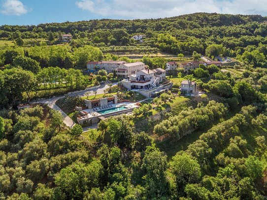 San Canzian Village & Hotel