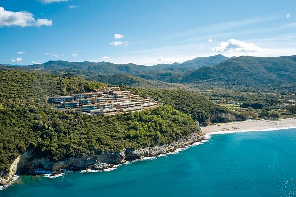 Elix, Mar-Bella Collection