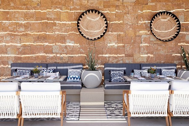 Elix, Mar-Bella Collection - Indigo Bar Restaurant