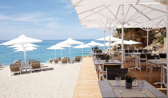 Elix, Mar-Bella Collection