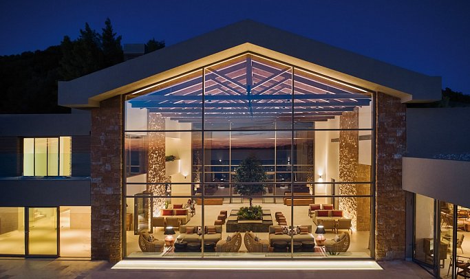 Elix, Mar-Bella Collection