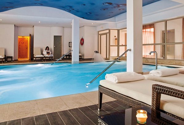 Kenzi Menara Palace
