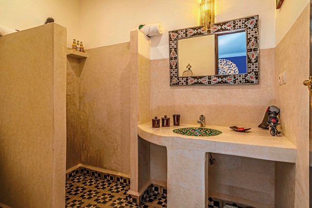 Riad Safran et Cannelle & Spa - Badezimmer Doppelzimmer (Zimmercodierungen DG1, DG2, DG3 & DG6)