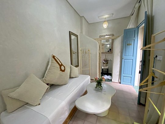 Riad 7 Saints - Wohnbeispiel Dreibettzimmer Riad Dar Khalti (Zimmercodierung TB1)