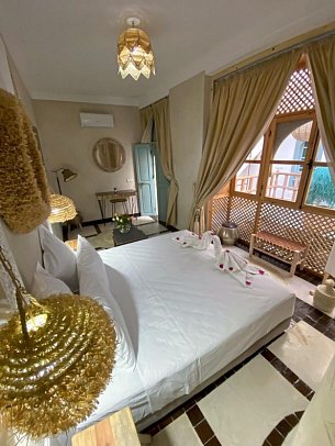 Riad 7 Saints