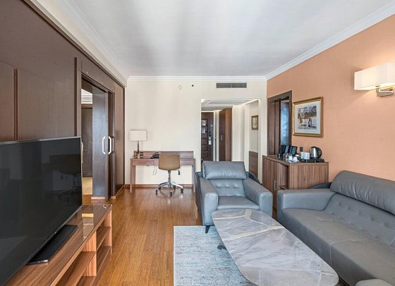 Savoy Le Grand Hotel by Pickalbatros - Wohnbeispiel Suite 2 Schlafzimmer Poolblick (Zimmercodierung WO2)