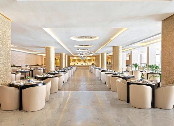 Savoy Le Grand Hotel by Pickalbatros