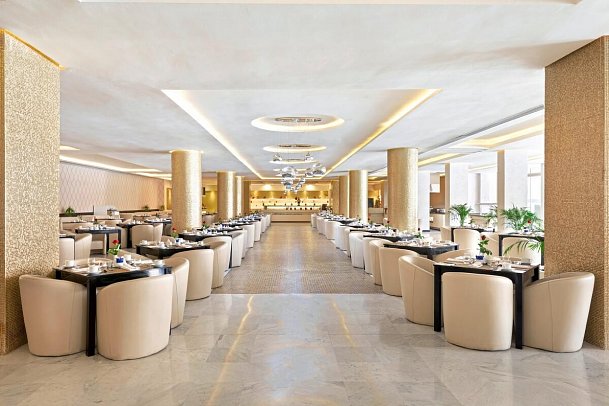 Savoy Le Grand Hotel by Pickalbatros