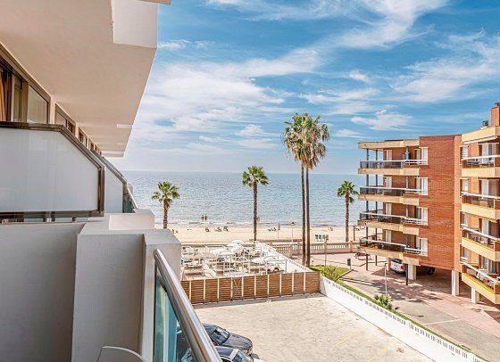 Best Marítim - Blickbeispiel Doppelzimmer seitl. Meerblick (Zimmercodierung DBN)
