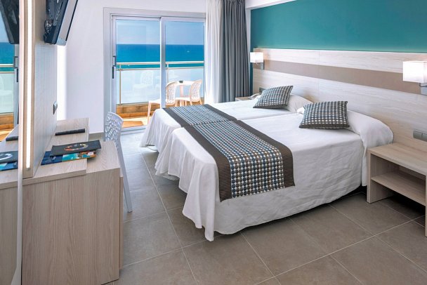 4R Miramar Calafell - Wohnbeispiel Doppelzimmer Meerblick (Zimmercodierung DBM)