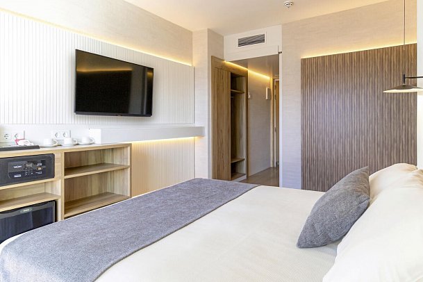 Golden Port Salou & Spa - Wohnbeispiel Doppelzimmer (Zimmercodierung DB1)