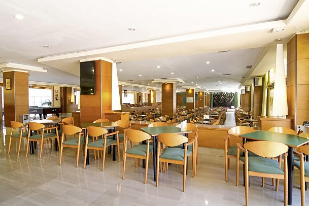 Golden Port Salou & Spa