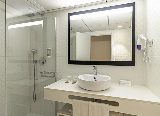 Golden Donaire Beach - Badbeispiel Doppelzimmer (Zimmercodierung DB1)