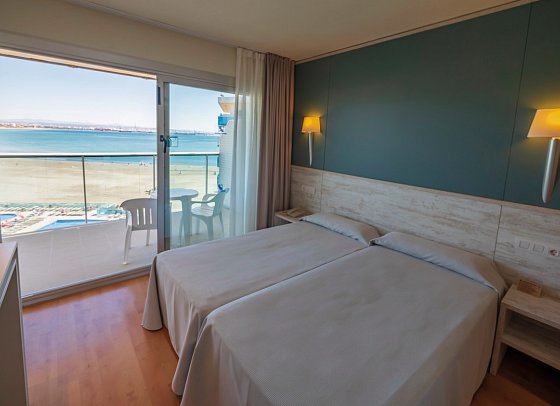 Golden Donaire Beach - Wohnbeispiel Familienzimmer (Zimmercodierung FB1)