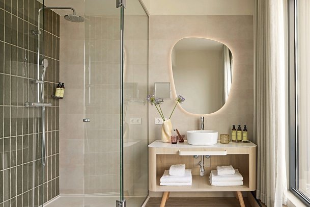 ME Sitges Terramar - Badbeispiel Doppelzimmer Always ME Gartenblick (Zimmercodierung D1G)