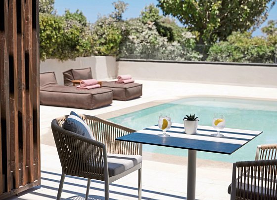 Ella Elissa - Wohnbeispiel Juniorsuite Poolblick Gemeinschaftspool (Zimmercodierung J1P)