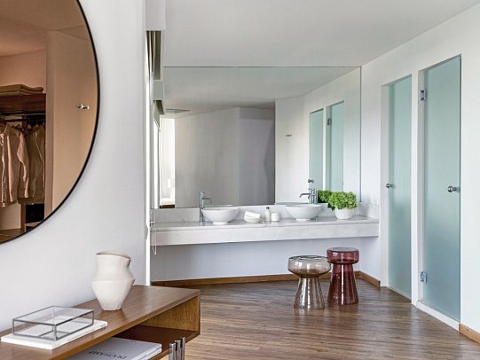 Grecotel Lux Me Dama Dama - Wohnbeispiel Doppelzimmer Superior LUX ME Guestroom mit Meerblick (Zimmercodierung DS1)