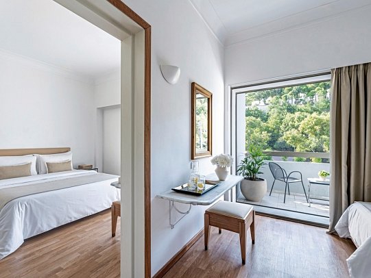 Grecotel Lux Me Dama Dama - Wohnbeispiel Familienzimmer Premier Guestroom mit Landblick (Zimmercodierung FB2)