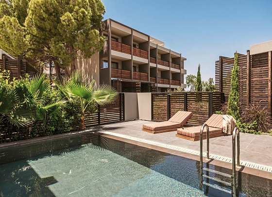 Cook's Club Ialysos Rhodes - Wohnbeispiel Suite Swim-Up (Zimmercodierung WBQ)