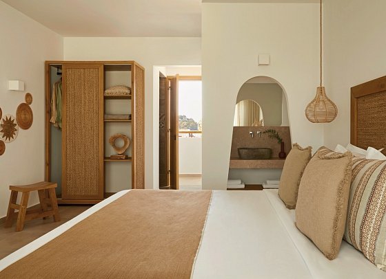 Absolute Kiotari Resort - Wohnbeispiel Doppelzimmer Superior Gartenblick (Zimmercodierung DSG)