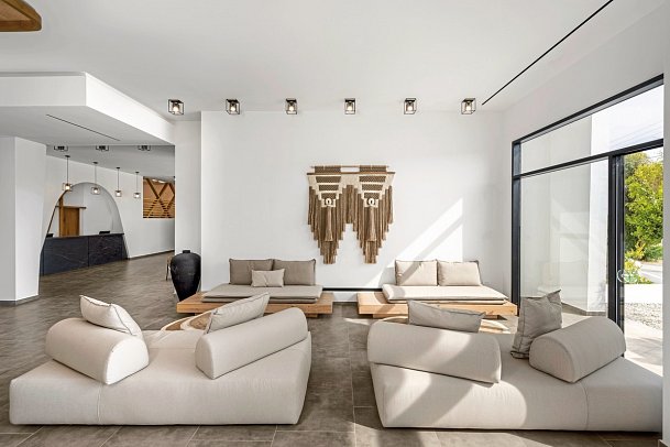 Absolute Kiotari Resort