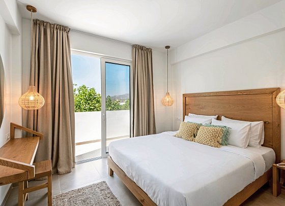 Absolute Kiotari Resort - Wohnbeispiel Doppelzimmer Gartenblick (Zimmercodierung DBG)
