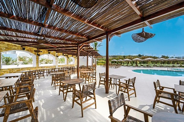 Absolute Kiotari Resort