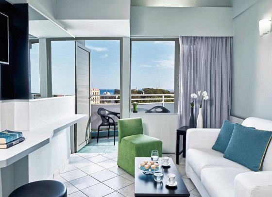Aquamare City Beach - Wohnbeispiel Suite Superior Meerblick (Zimmercodierung WSM)
